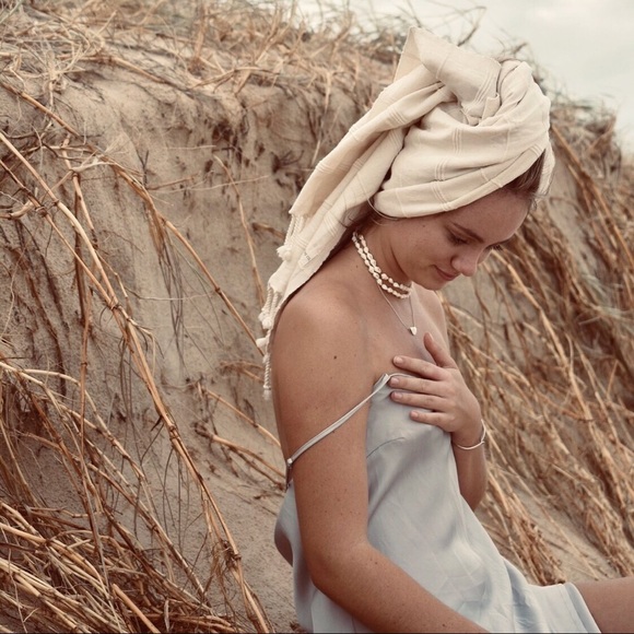 Shell sunglass chain - Picture 2 of 3